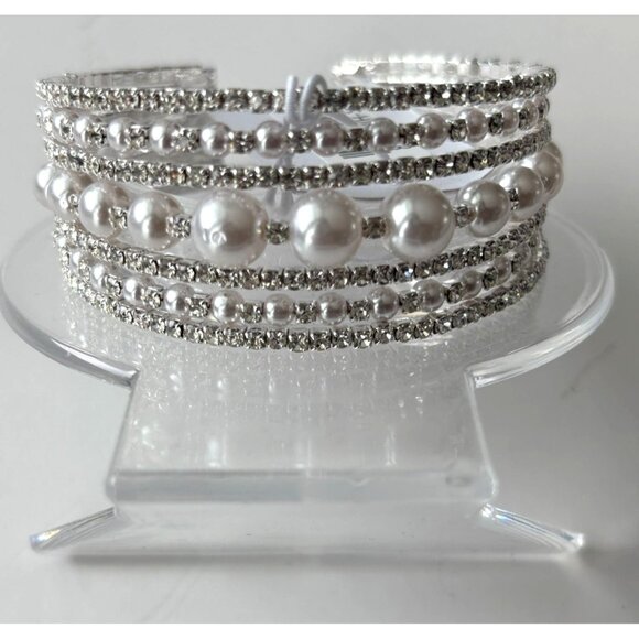 Rhinestone & Faux Pearl Elegant Multi-Layer Bracelet - Picture 2 of 3